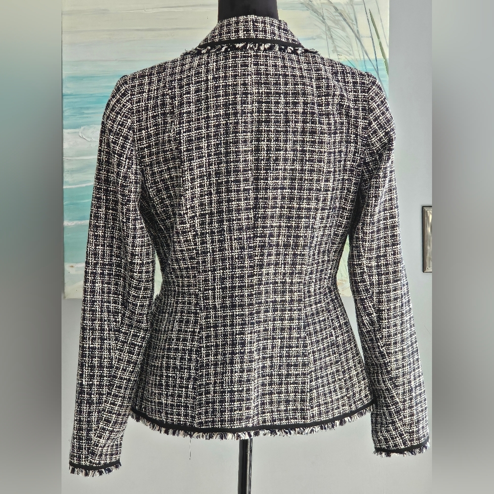 WHBM Navy W/White Tweed Blazer Sz 8 - Picture 8 of 9